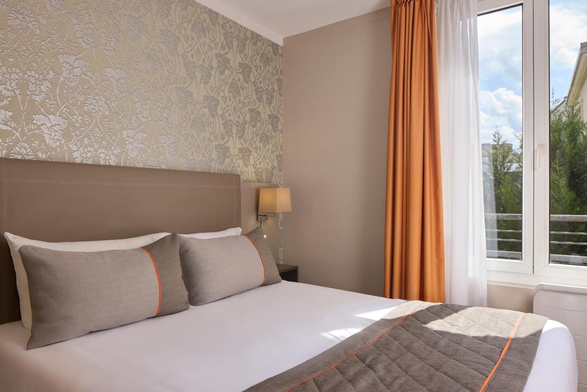Timhotel Tour Eiffel 3* Paris