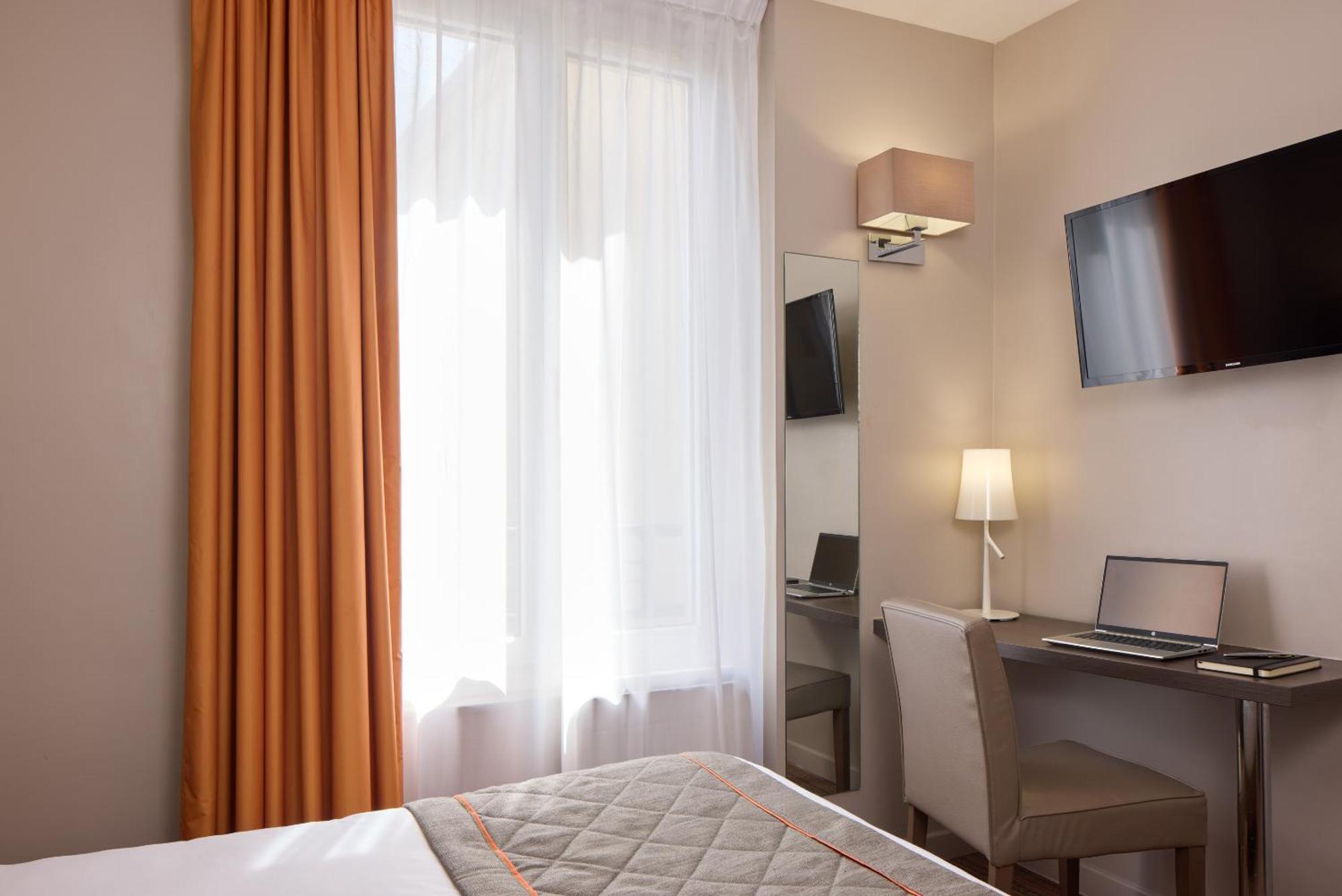 Timhotel Tour Eiffel Hotel